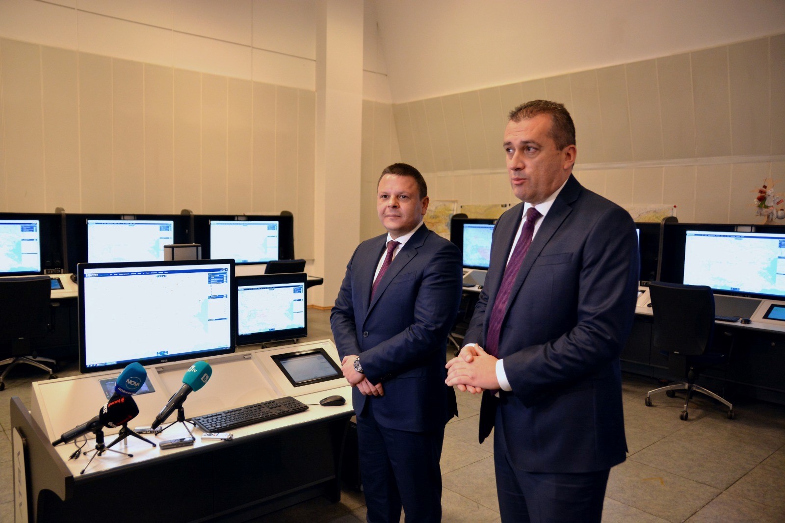 BULATSA презентира новия портал за полетна информация пред вицепремиера Христо Алексиев